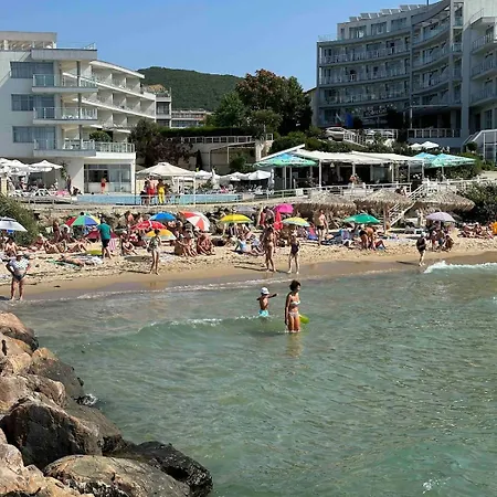 свети влас комплекс викторио Burgaz