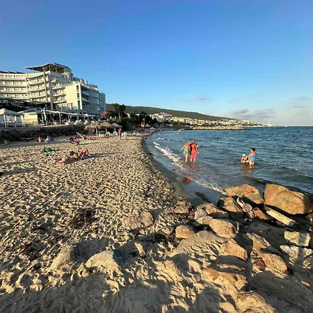 Apartament свети влас комплекс викторио Burgas City